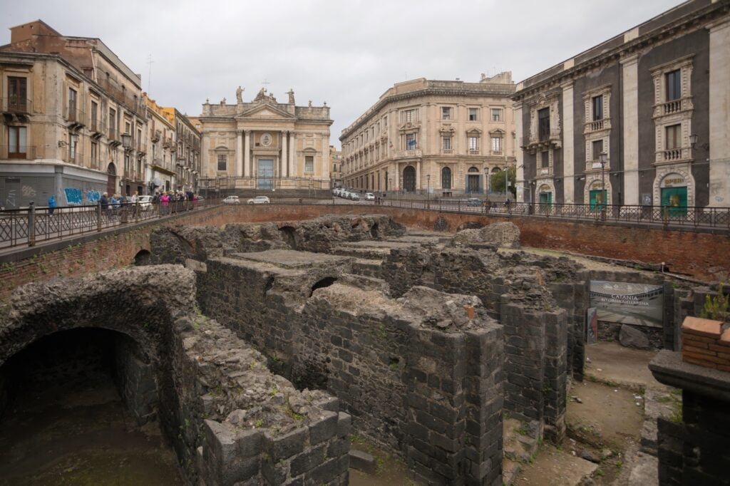 Ruinen des römischen Amphitheaters von Catania