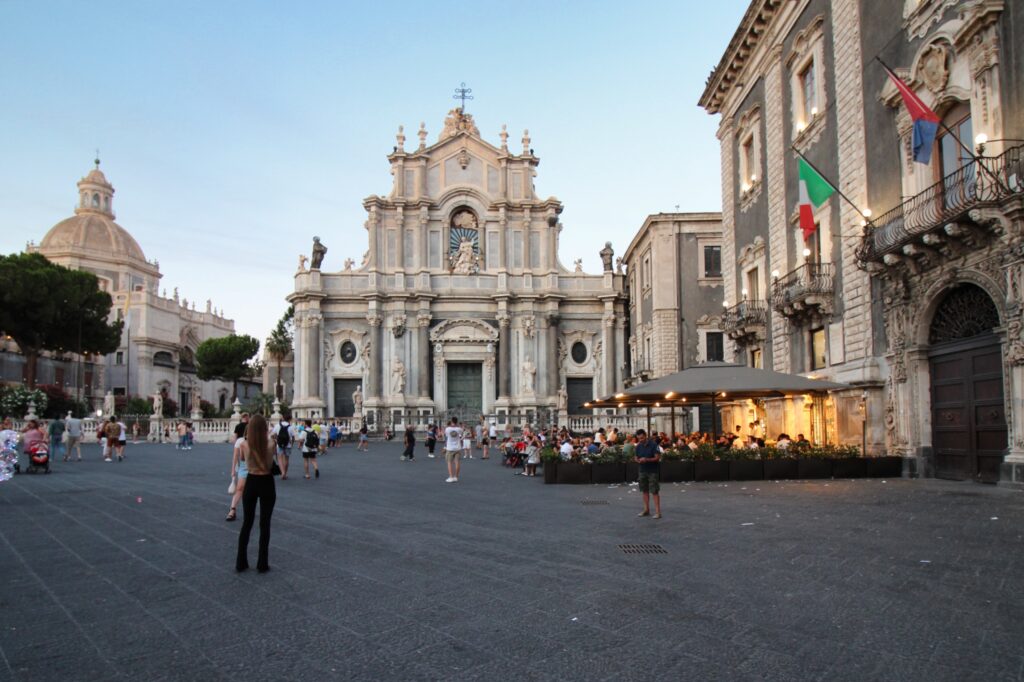Kathedrale Sant'Agata an der Piazza del Duomo in Catania